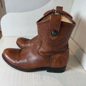 Frye Melissa Button Short Boots 77899 Size 6.5B